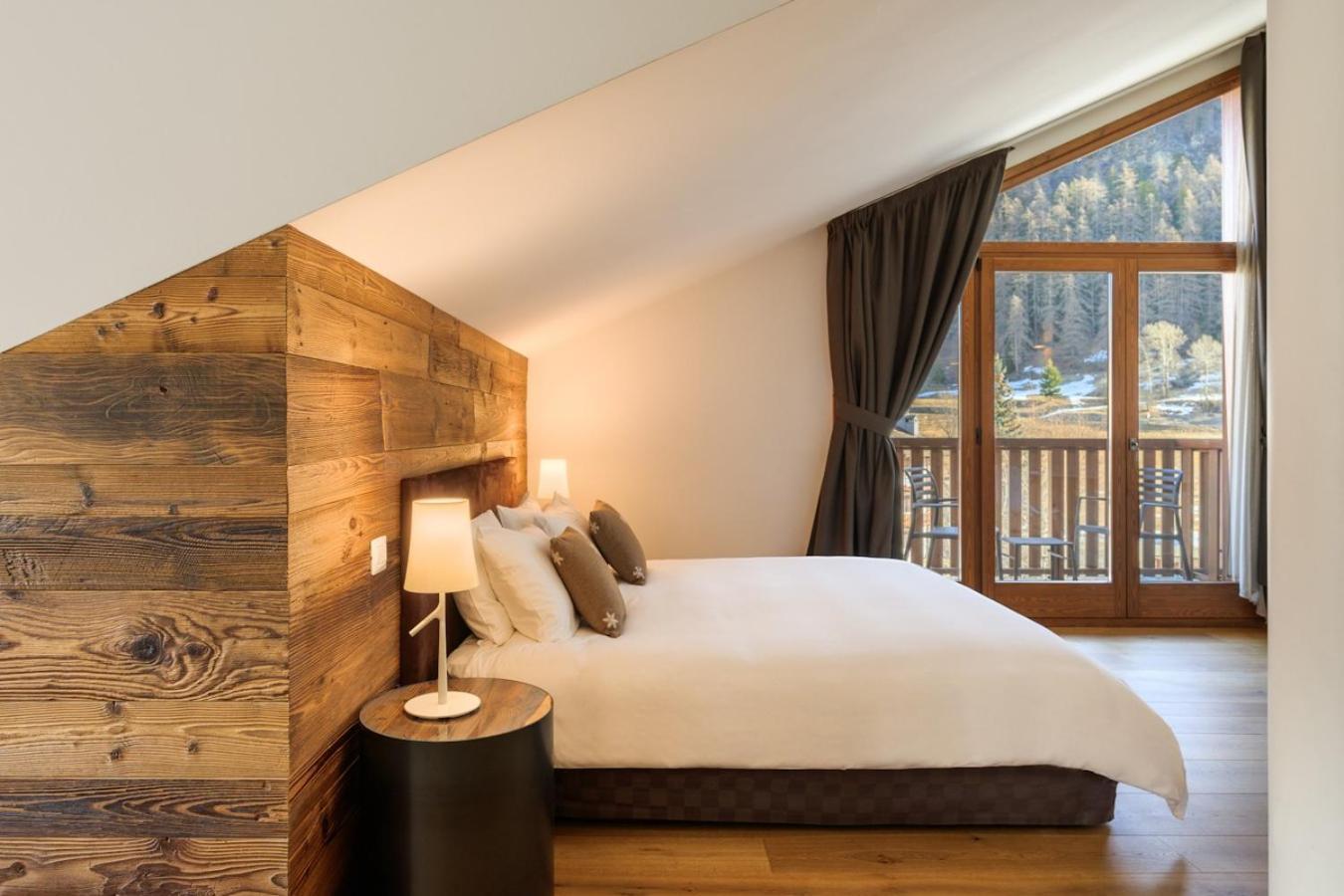 Montana Lodge & Spa, By R Collection Hotels Ла-Тюйль Экстерьер фото