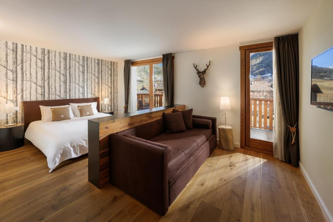 Montana Lodge & Spa, By R Collection Hotels Ла-Тюйль Экстерьер фото