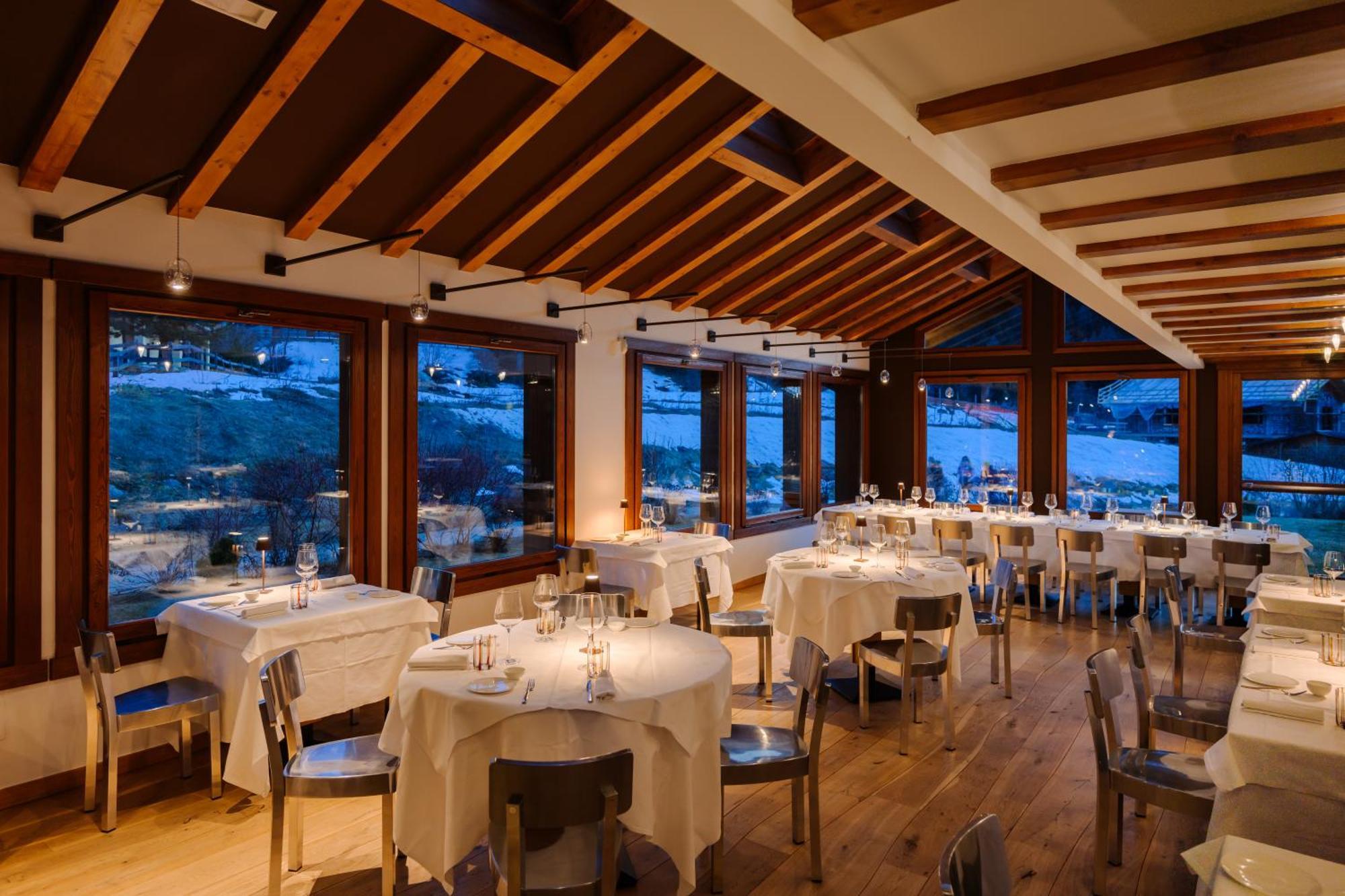 Montana Lodge & Spa, By R Collection Hotels Ла-Тюйль Экстерьер фото